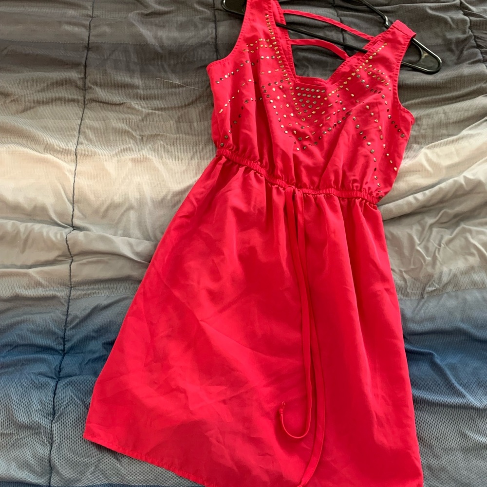 Pink sleeveless dress